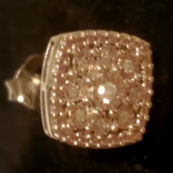 Diamond Cushion Cluster Stud Earrings 1/10 ct Sterling Silver - Picture 6 of 7